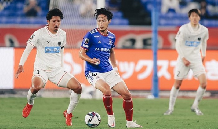 SOI KÈO Hokkaido Consadole Sapporo vs Yokohama F. Marinos, 23h30 ngày 07/09/2023