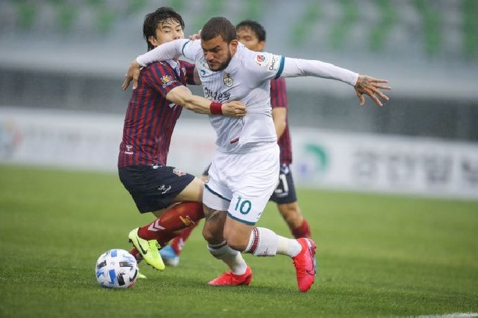 Soi kèo Daejeon vs Suwon FC, 17h30 ngày 10/05/2023