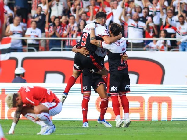 Soi kèo Bragantino vs Sao Paulo, 02h00 ngày 10/7/2023	