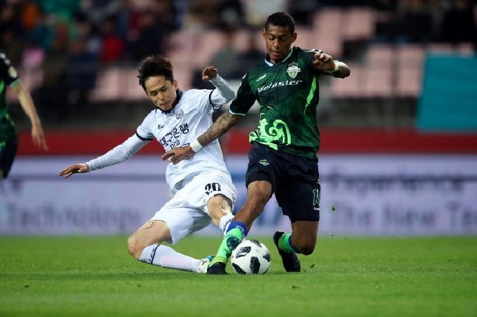 Soi kèo Daejeon vs Jeonbuk, 17h30 ngày 12/7/2023