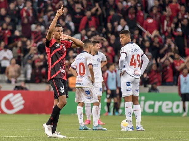 SOI KÈO Athletico-PR vs Bahia, 04h30 ngày 17/07/2023