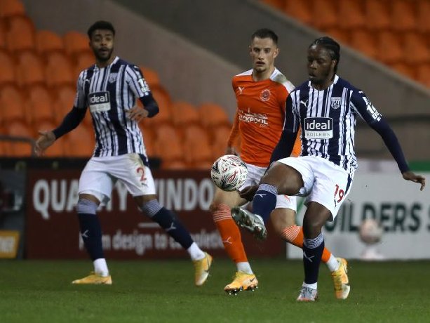 Soi kèo Blackpool vs West Brom, 01h45 ngày 19/04/2023