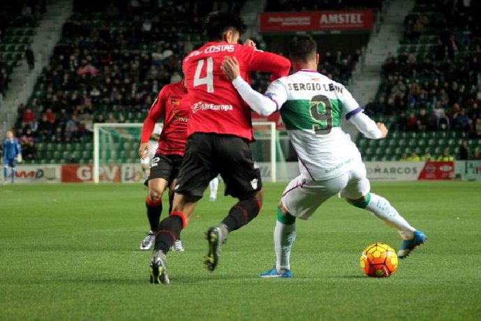 Soi kèo Elche vs Valencia, 19h00 ngày 23/04/2023 