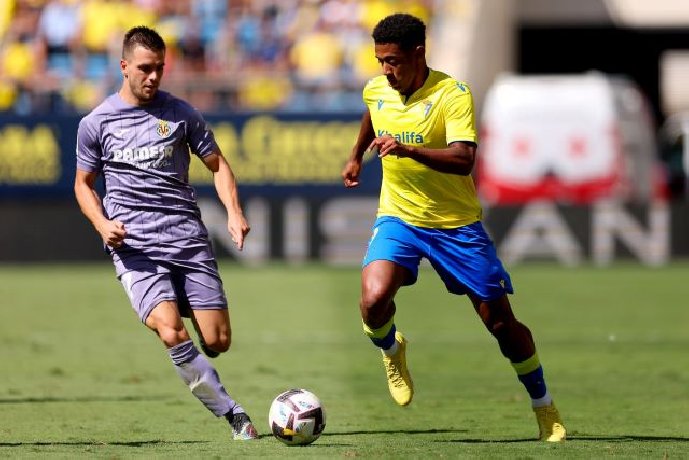 Soi kèo Villarreal vs Cadiz FC, 00h30 ngày 25/05/2023