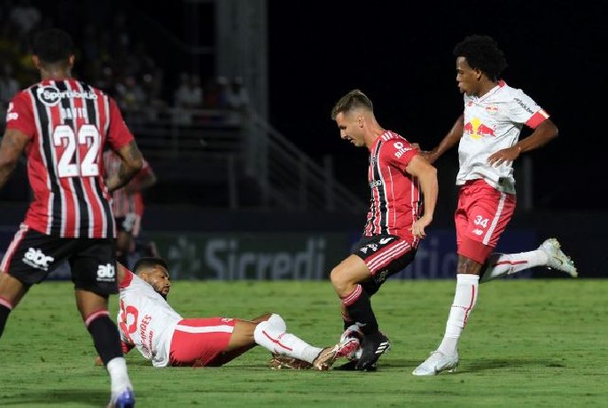 Soi kèo Bragantino vs Goias, 04h30 ngày 26/6/2023