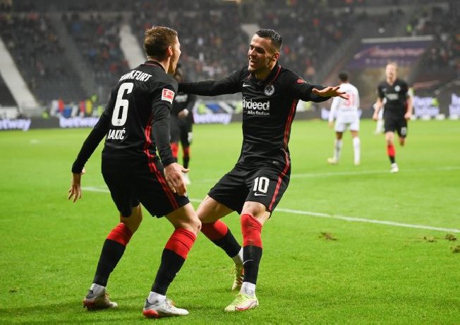 Soi kèo Eintracht Frankfurt vs Freiburg, 20h30 ngày 27/05/2023