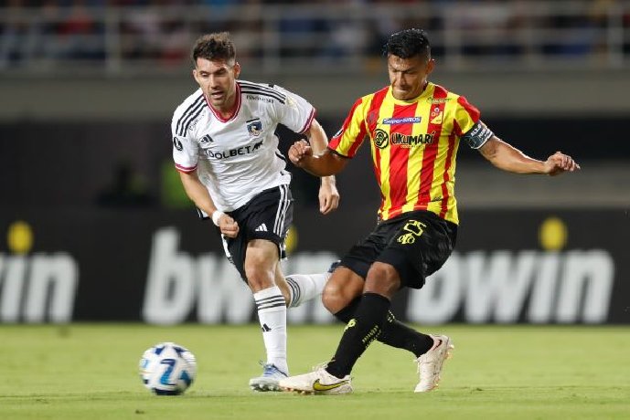 Soi kèo Colo Colo vs Pereira, 05h00 ngày 30/6/2023