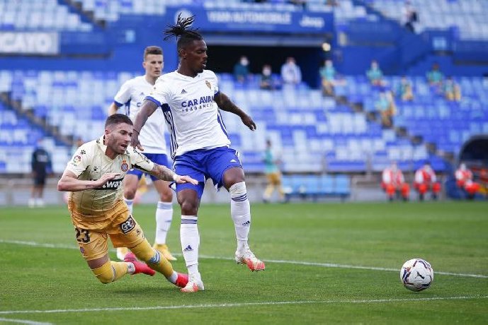 Soi kèo Zaragoza vs Las Palmas, 02h00 ngày 1/05/2023  