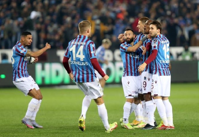 Soi kèo Giresunspor vs Trabzonspor, 00h00 ngày 31/05/2023